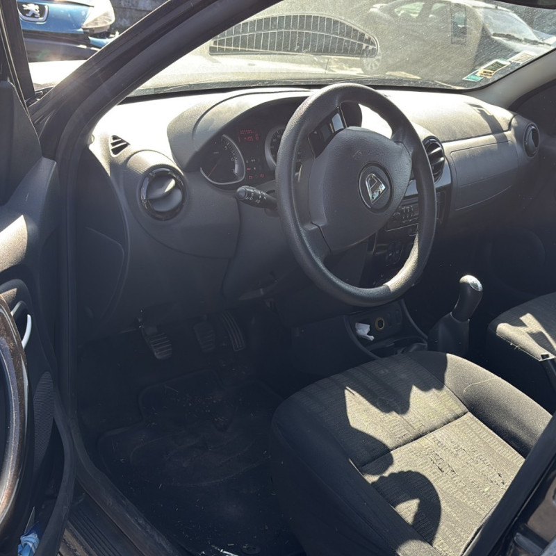 DACIA DUSTER 1 PHASE 1 1.5 DCI - 8V TURBO Photo n°9