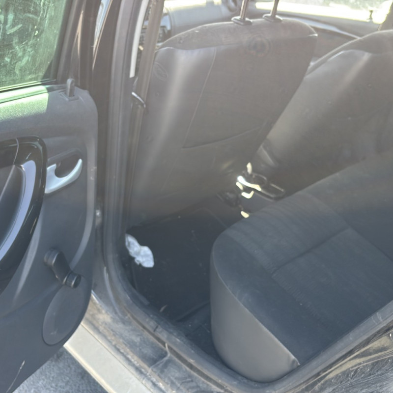 DACIA DUSTER 1 PHASE 1 1.5 DCI - 8V TURBO Photo n°10