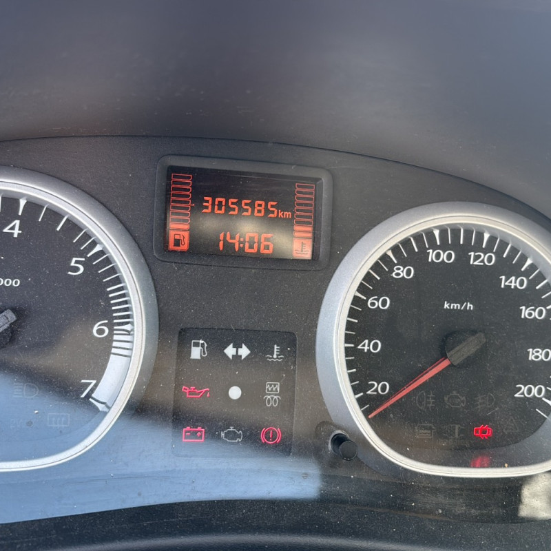 DACIA DUSTER 1 PHASE 1 1.5 DCI - 8V TURBO Photo n°16