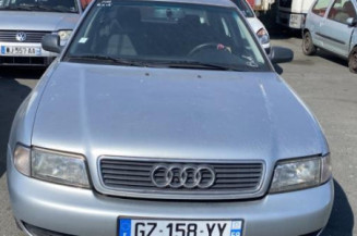 Optique avant principal gauche (feux)(phare) AUDI A4 1