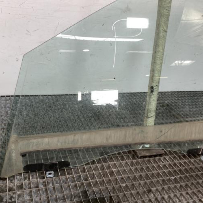 Vitre avant gauche RENAULT SCENIC 3 Photo n°4