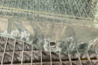 Vitre avant gauche FIAT PUNTO 2
