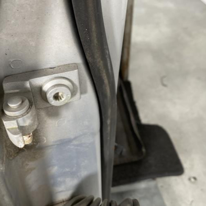 Porte avant droit VOLKSWAGEN POLO 4 Photo n°3