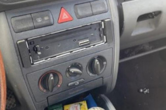 Serrure avant droit AUDI A3 1