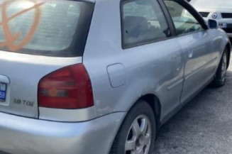 Serrure avant gauche AUDI A3 1