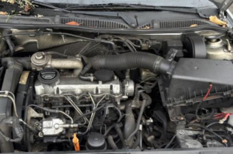 Serrure avant droit AUDI A3 1