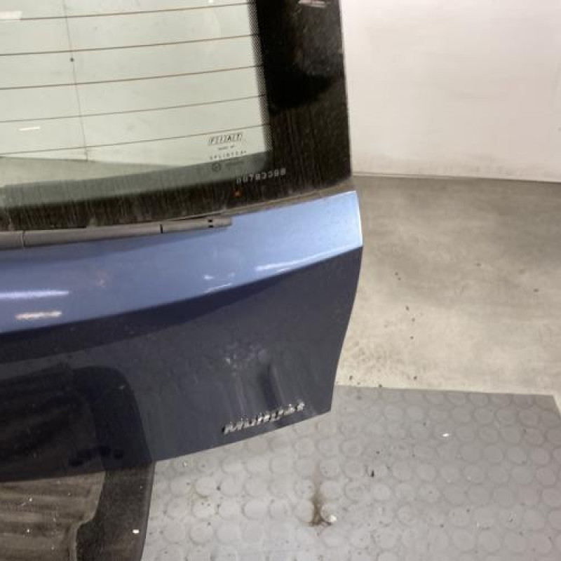 Malle/Hayon arriere FIAT PUNTO 2 Photo n°4