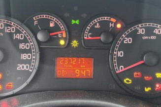 Vitre arriere droit FIAT PUNTO 2