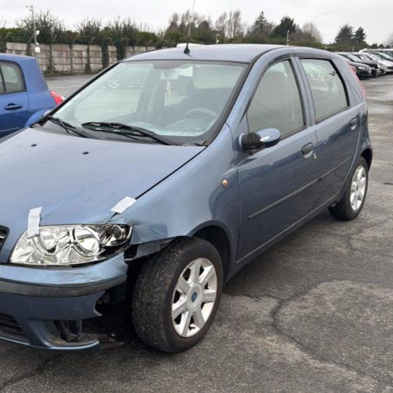 Vitre avant droit FIAT PUNTO 2 Photo n°6
