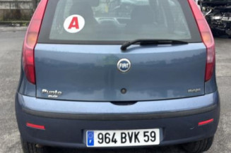 Vitre avant droit FIAT PUNTO 2