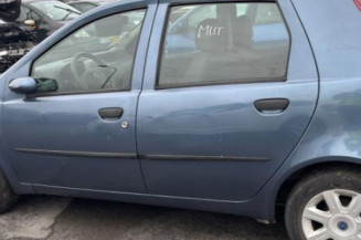 Vitre avant droit FIAT PUNTO 2