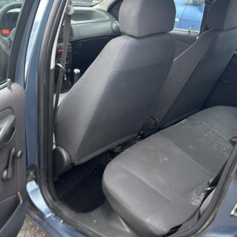 Vitre avant droit FIAT PUNTO 2 Photo n°15