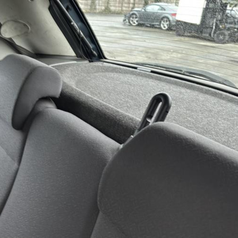 Vitre avant droit FIAT PUNTO 2 Photo n°16