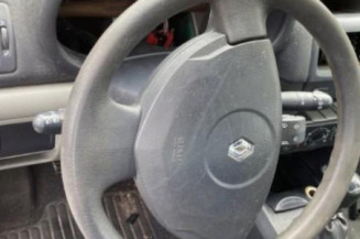 Vitre avant droit RENAULT CLIO 2