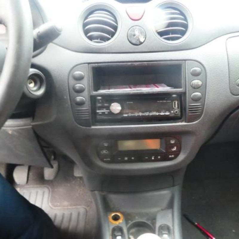 Vitre avant droit CITROEN C2 Photo n°17