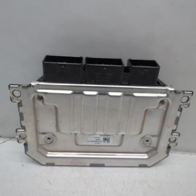 Calculateur moteur RENAULT CLIO 4 Photo n°4