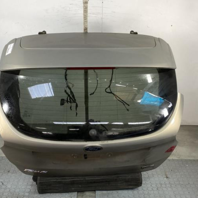 Malle/Hayon arriere FORD FOCUS 3 Photo n°1