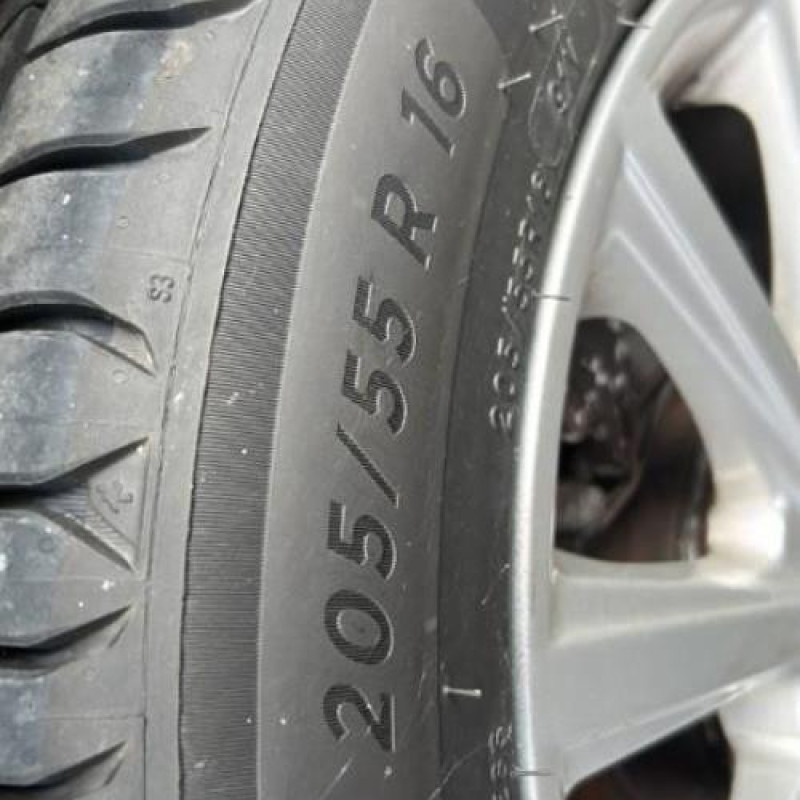 Pare choc arriere FORD FOCUS 3 Photo n°19