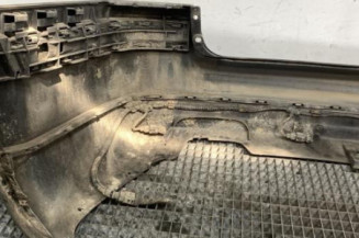Pare choc arriere VOLKSWAGEN PASSAT 4