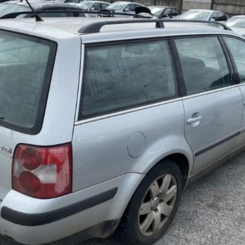 Porte arriere droit VOLKSWAGEN PASSAT 4 Photo n°11