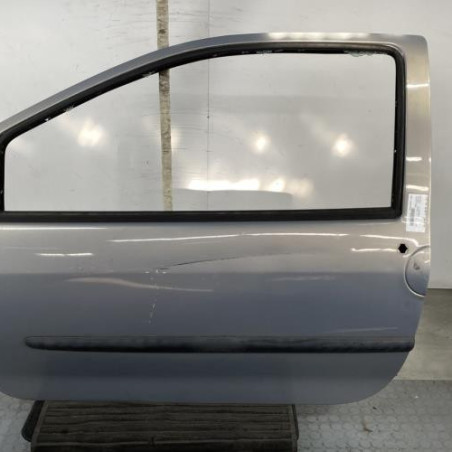 Porte avant gauche RENAULT TWINGO 1 Photo n°1
