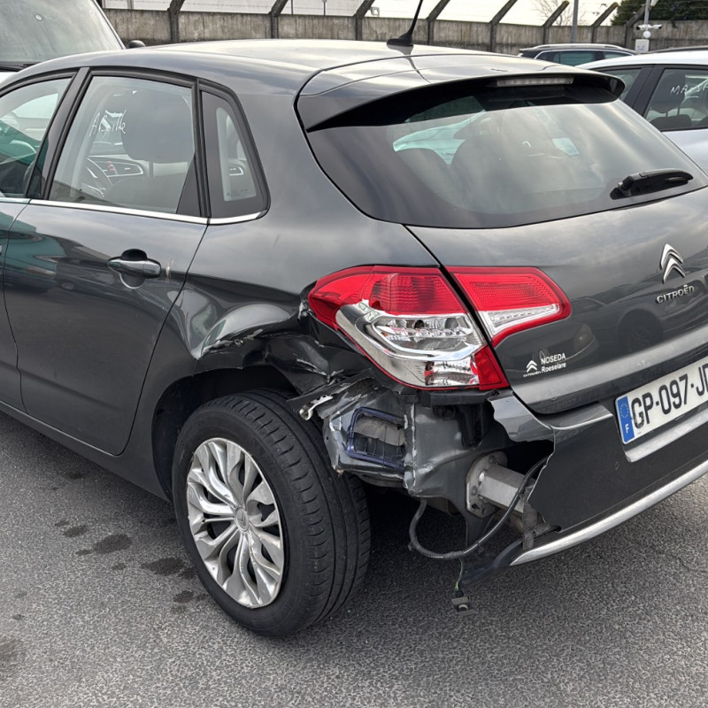 CITROEN C4 2 PHASE 1 1.6 HDI - 8V TURBO Photo n°15