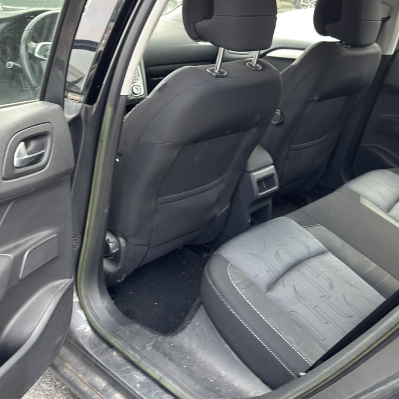 CITROEN C4 2 PHASE 1 1.6 HDI - 8V TURBO Photo n°21