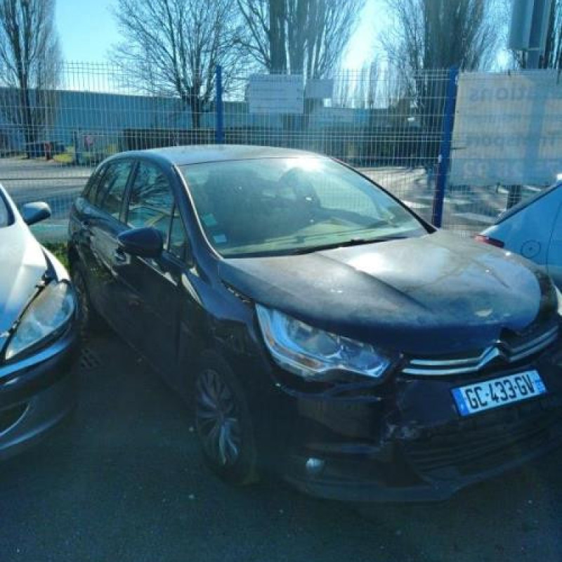 Vitre arriere droit CITROEN C4 2 Photo n°11