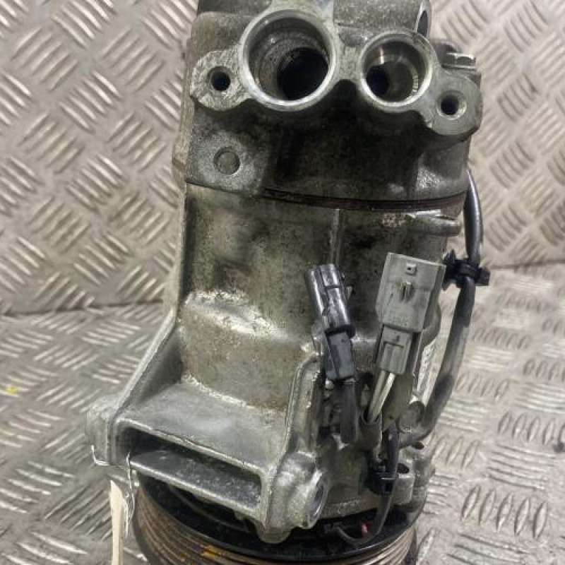 Compresseur clim RENAULT CLIO 5 Photo n°3