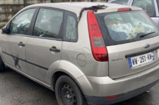 Vitre arriere droit FORD FIESTA 5