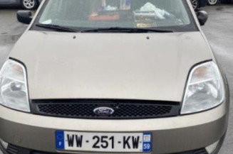 Vitre arriere droit FORD FIESTA 5