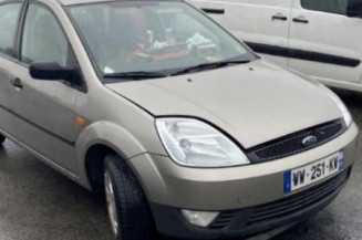 Vitre arriere droit FORD FIESTA 5