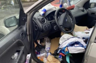 Vitre arriere droit FORD FIESTA 5