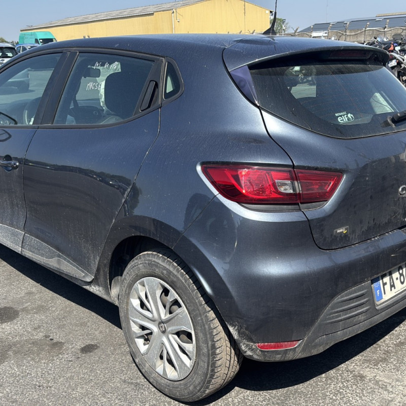 RENAULT CLIO 4 PHASE 2 0.9i - 12V TURBO TCE 75 Photo n°14