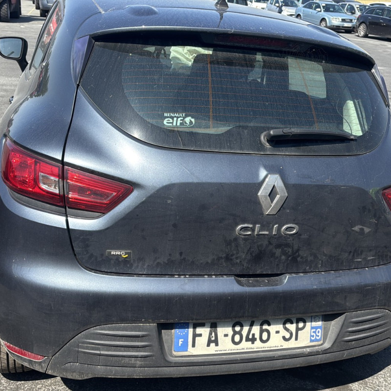 RENAULT CLIO 4 PHASE 2 0.9i - 12V TURBO TCE 75 Photo n°15