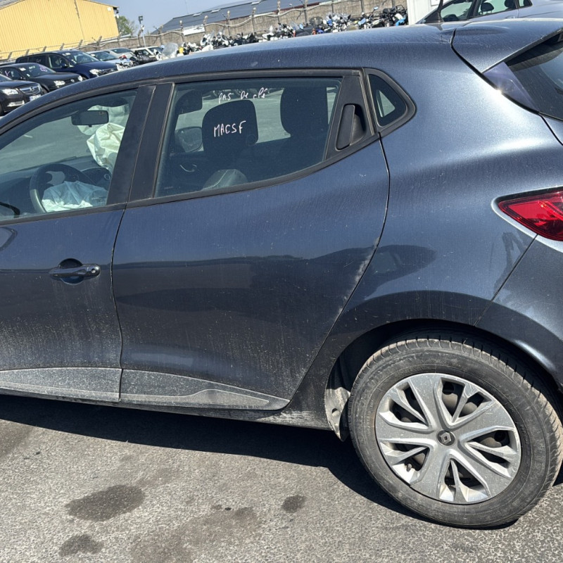 RENAULT CLIO 4 PHASE 2 0.9i - 12V TURBO TCE 75 Photo n°16