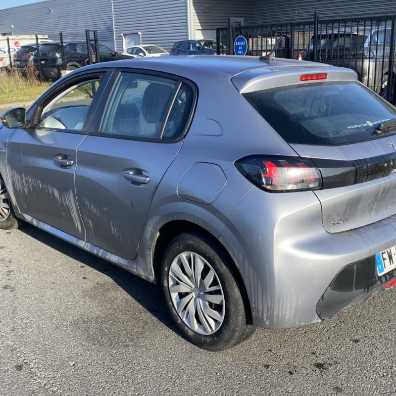 PEUGEOT 208 2 1.2 VTI - 12V Photo n°3