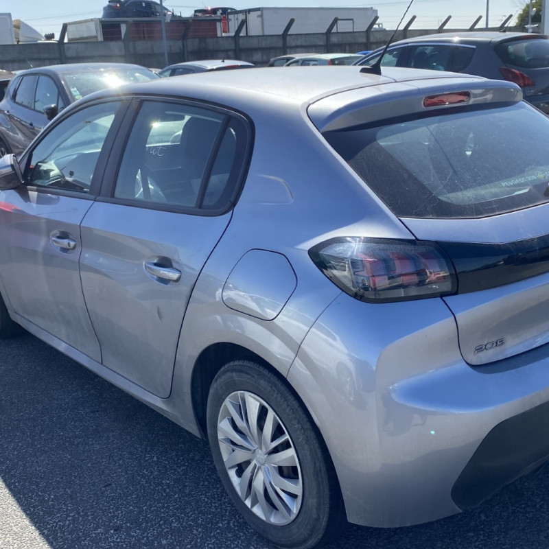 PEUGEOT 208 2 1.2 VTI - 12V Photo n°7