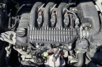 PEUGEOT 208 2 1.2 VTI - 12V