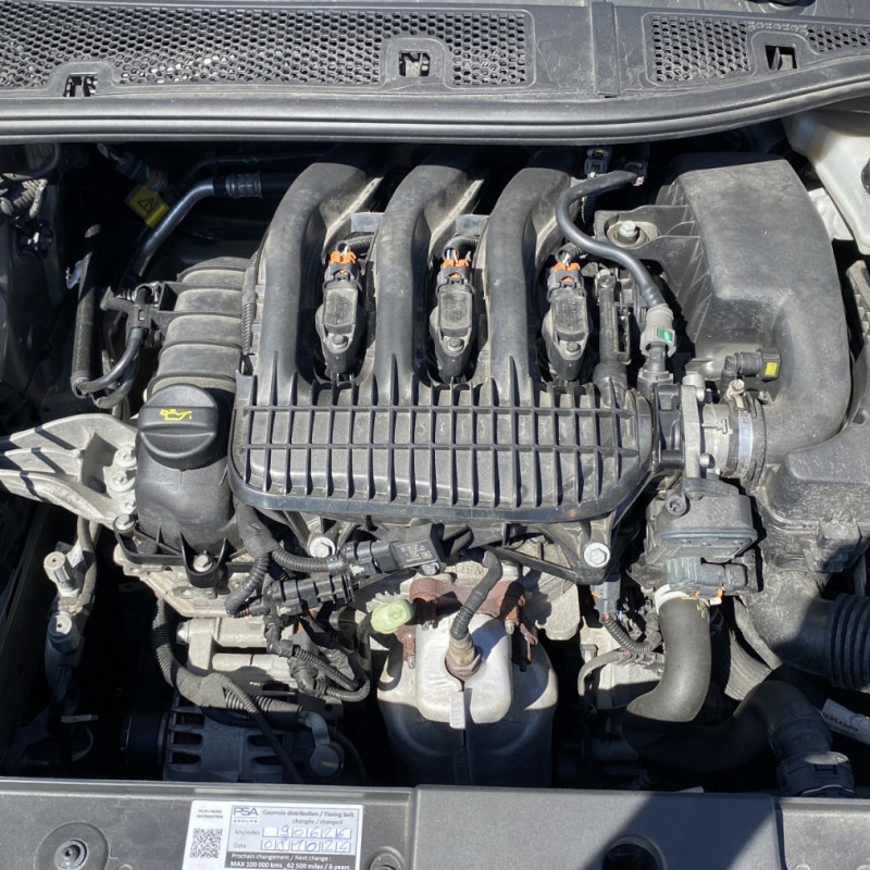 PEUGEOT 208 2 1.2 VTI - 12V Photo n°27