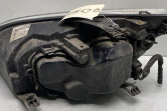 Optique avant principal droit (feux)(phare) FORD FOCUS 2