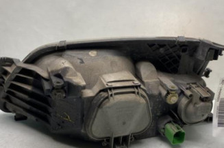Optique avant principal droit (feux)(phare) FORD FIESTA 4