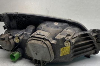 Optique avant principal gauche (feux)(phare) FORD FIESTA 4