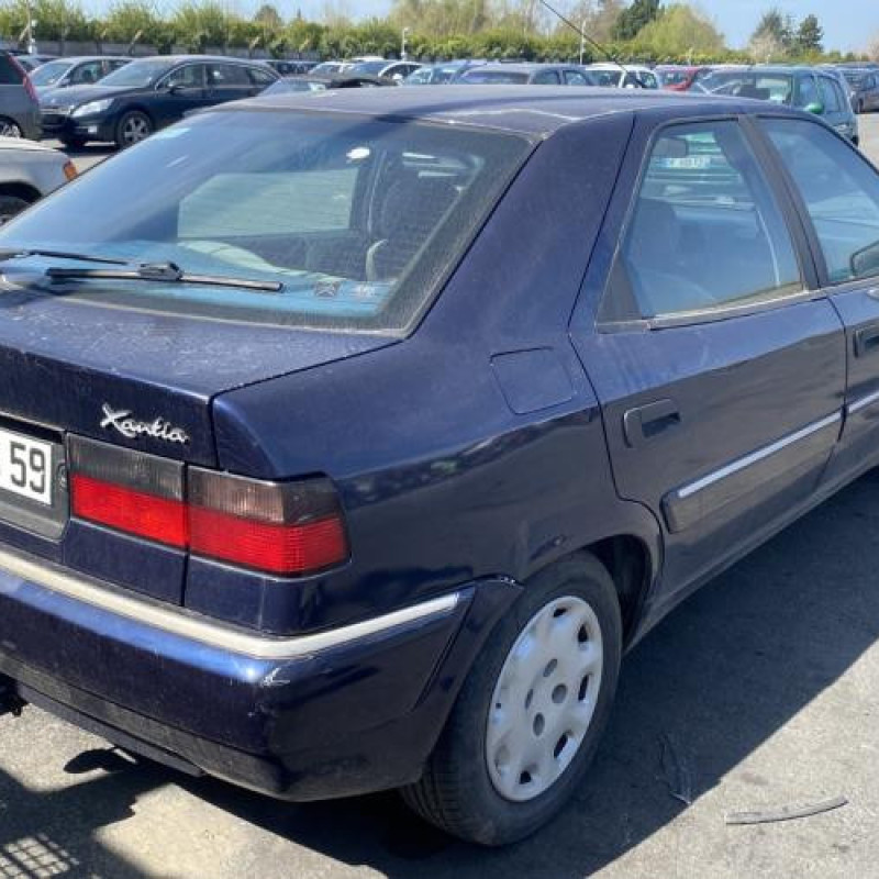 Optique avant secondaire gauche (feux)(clignotant) CITROEN XANTIA Photo n°6