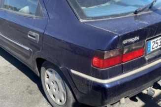 Optique avant secondaire gauche (feux)(clignotant) CITROEN XANTIA
