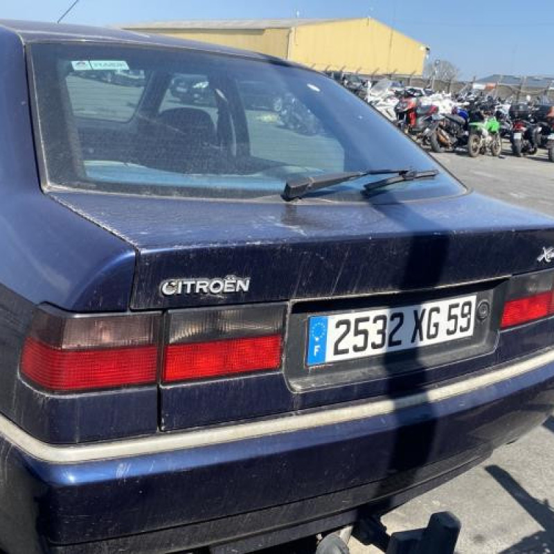 Optique avant secondaire gauche (feux)(clignotant) CITROEN XANTIA Photo n°8