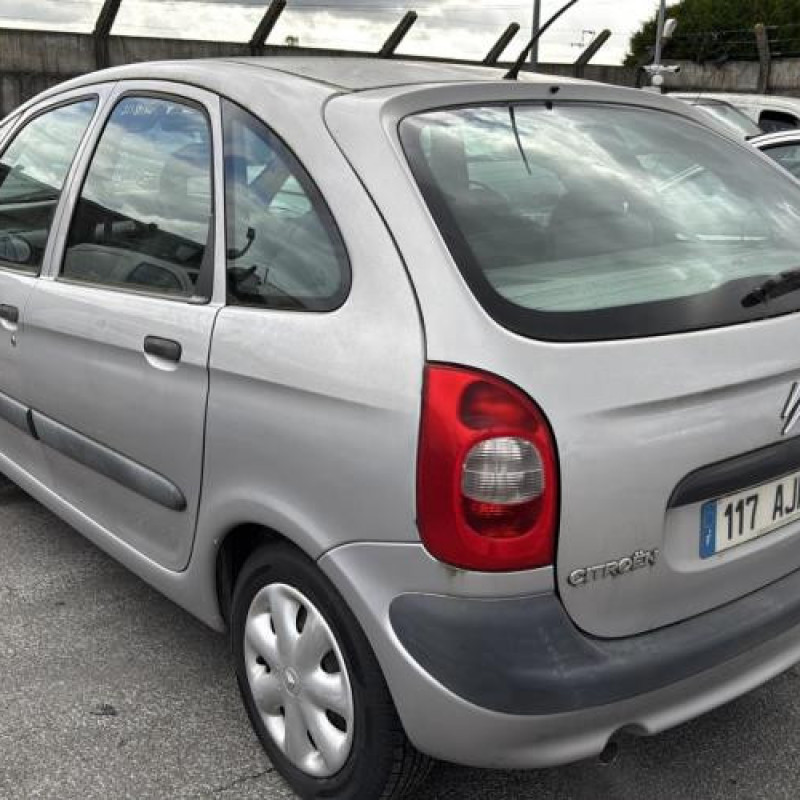 Feu arriere principal droit (feux) CITROEN XSARA PICASSO Photo n°7