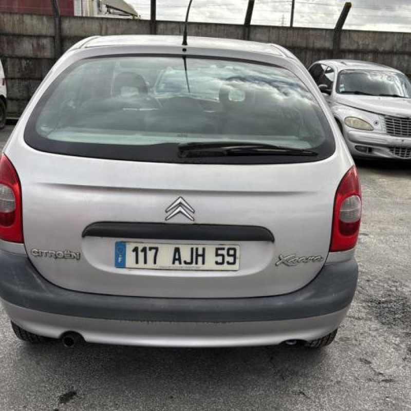 Feu arriere principal droit (feux) CITROEN XSARA PICASSO Photo n°11
