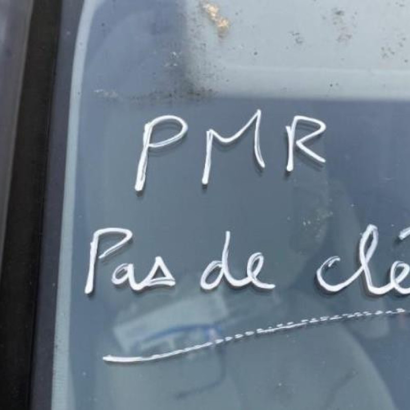 Pompe de direction CITROEN C4 GRAND PICASSO 1 Photo n°17