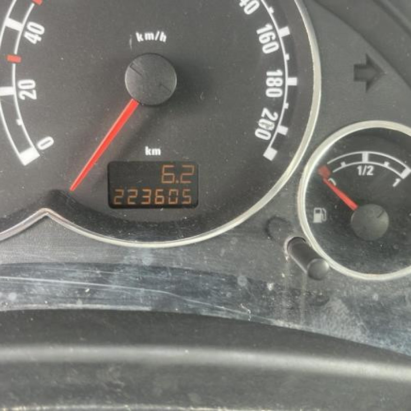 Moteur OPEL MERIVA A Photo n°7